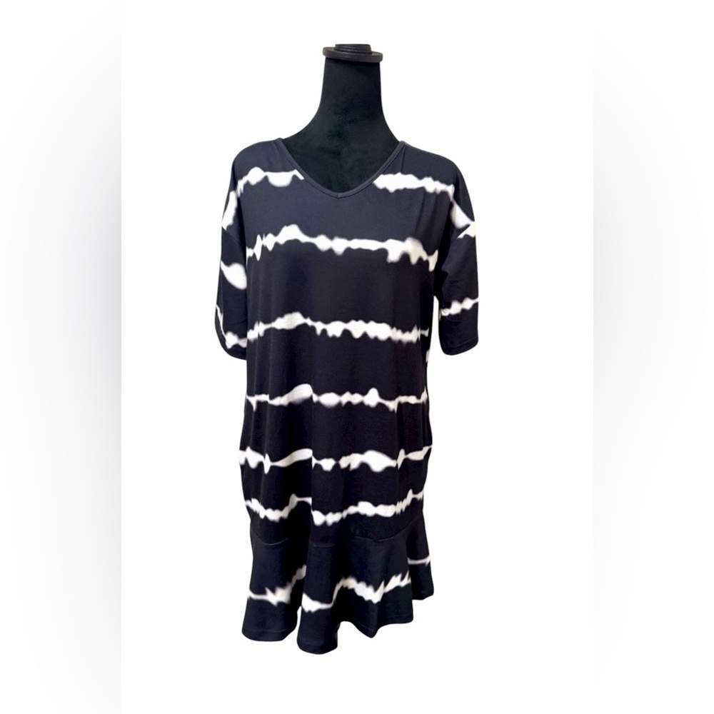 Alaster Queen Gray White Tie Dye T-Shirt Tunic Dress Size Medium Boho Chic - Picture 2 of 13